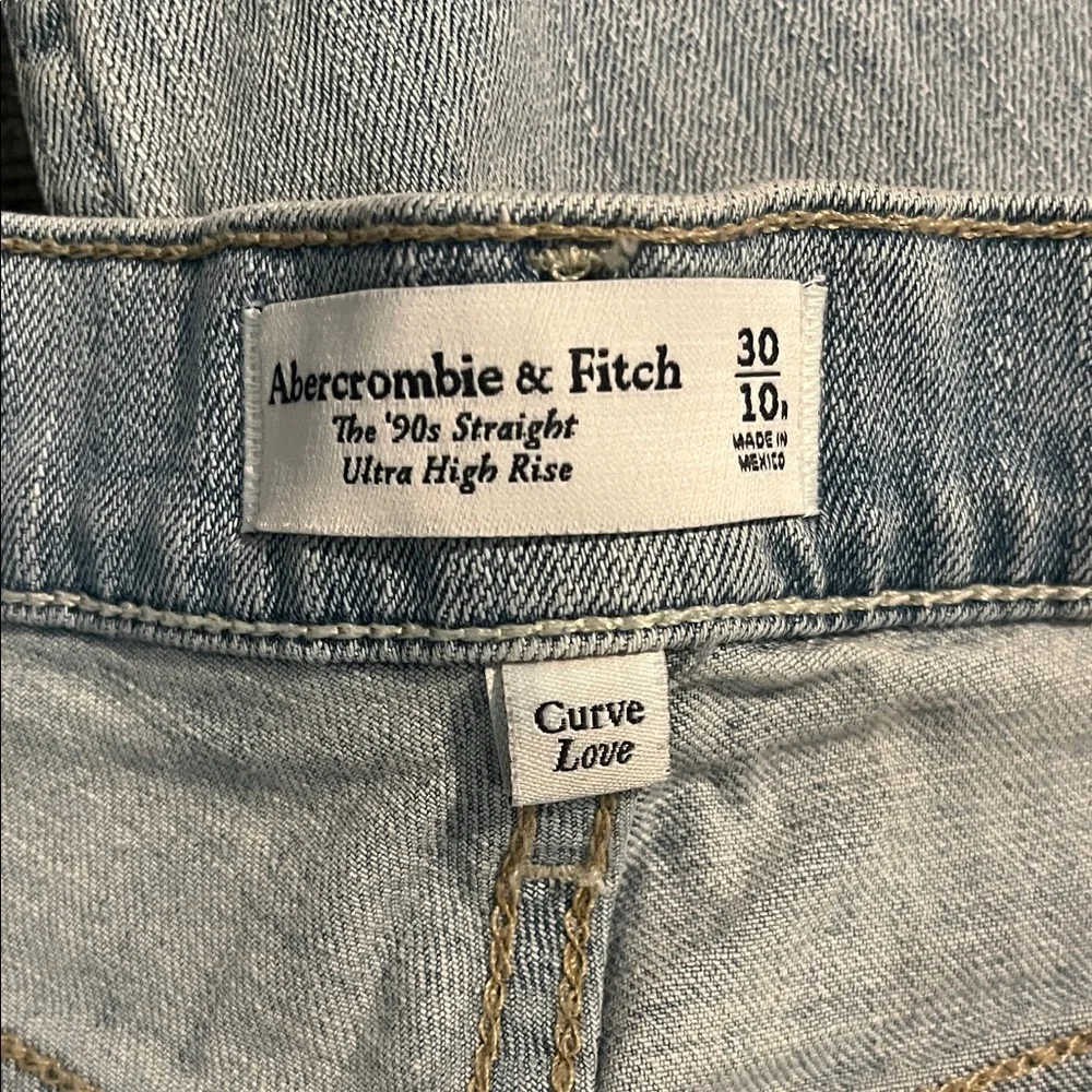 Abercrombie & Fitch Light Blue High Rise Jeans - Picture 2 of 3